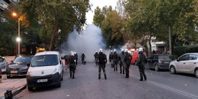 Θεσσαλονίκη: Επεισόδια έξω από το γήπεδο της Τούμπας