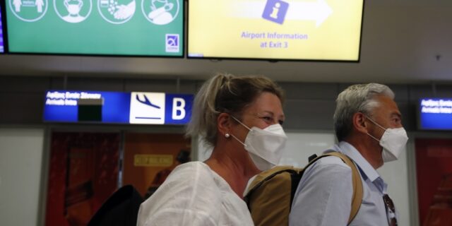 Πάνω από 3 εκατ. τουρίστες θα φέρει στην Ελλάδα η TUI το 2022