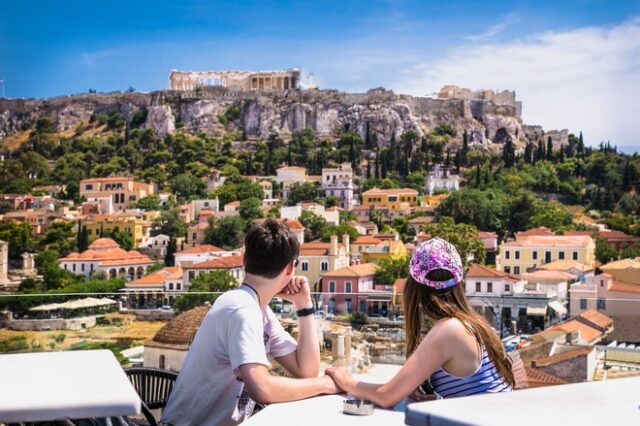 Γιατί οι Ρώσοι τουρίστες γύρισαν την πλάτη στην Ελλάδα φέτος