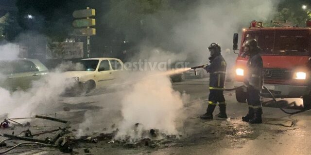 Θεσσαλονίκη: Επεισόδια στο ΑΠΘ – Μολότοφ, δακρυγόνα και καμένα αυτοκίνητα