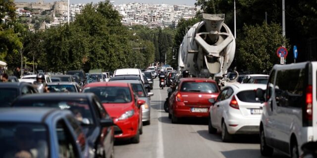 Κίνηση στους δρόμους: “Κόλαση” στον Κηφισό, προβλήματα σε Κηφισίας, Λεωφόρο Αθηνών – LIVE Χάρτης