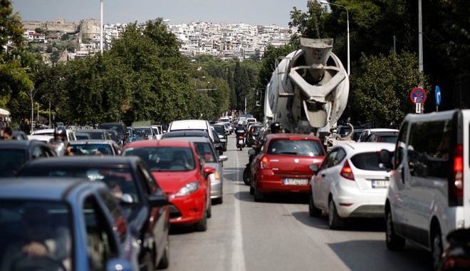 Κίνηση στους δρόμους: “Κόλαση” στον Κηφισό, προβλήματα σε Κηφισίας, Λεωφόρο Αθηνών – LIVE Χάρτης