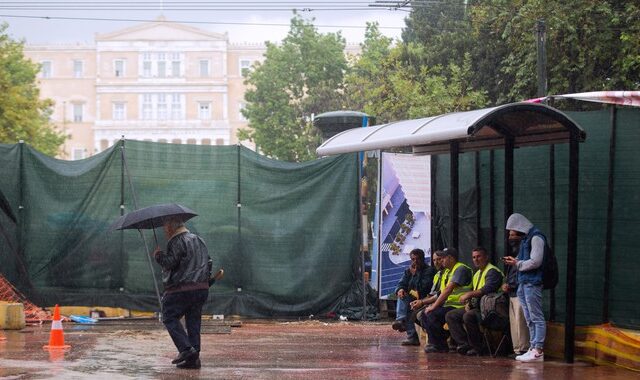 Κακοκαιρία Αθηνά: Νέα επιδείνωση με βροχές και καταιγίδες