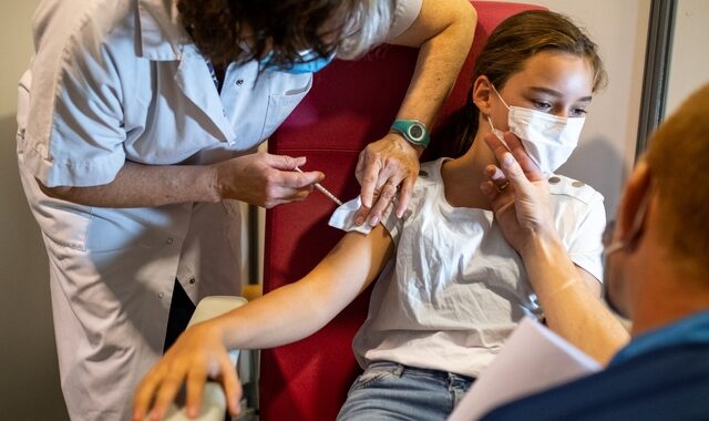 Εμβόλιο Κορονοϊού: Μόλις 58 ιδιώτες παιδίατροι έχουν δεχτεί να εμβολιάσουν παιδιά