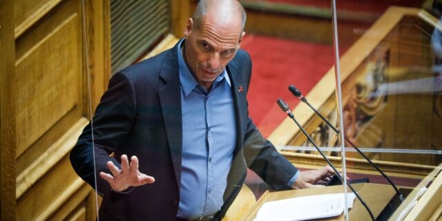 Πρόστιμο 100 ευρώ: Το είχε προβλέψει με ακρίβεια ο Βαρουφάκης στη Βουλή