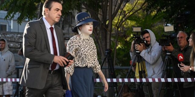 Επίθεση με βιτριόλι: Πλησιάζει η ώρα της απολογίας της Έφης Καρακαντζούλα