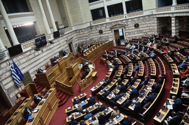 Βουλή: Υπερψηφίστηκε η αμυντική συμφωνία Ελλάδας – Γαλλίας με 191 “ναι”
