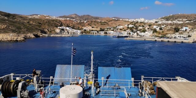 Ακτοπλόοι: Σήμα κινδύνου για τα οφειλόμενα προς τις εταιρείες για τις “άγονες” γραμμές
