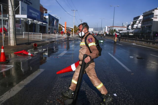 Εποχικοί Πυροσβέστες: Από ήρωες το καλοκαίρι, εχθροί το χειμώνα