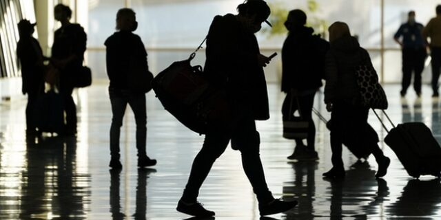 Πρόταση Κομισιόν: Ταξίδια εντός ΕΕ μόνο για όσους έχουν κάνει την 3η δόση