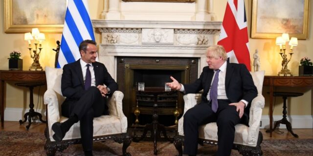 Μητσοτάκης σε Τζόνσον: Να αδράξουμε τη στιγμή για την επιστροφή των Γλυπτών του Παρθενώνα