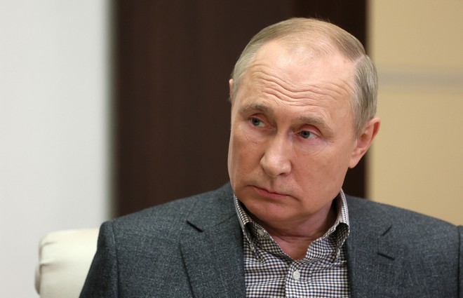 Πούτιν: Έκανε την αναμνηστική δόση με Sputnik Light