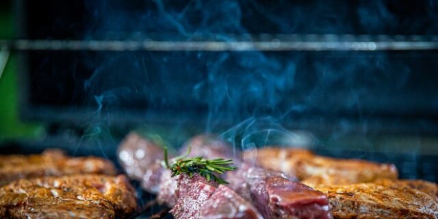 Ο ΕΦΕΤ ανακαλεί από την αγορά μείγμα για ψησταριά