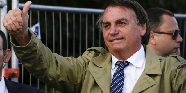 Βραζιλία: 21 επιστήμονες κατά Μπολσονάρου