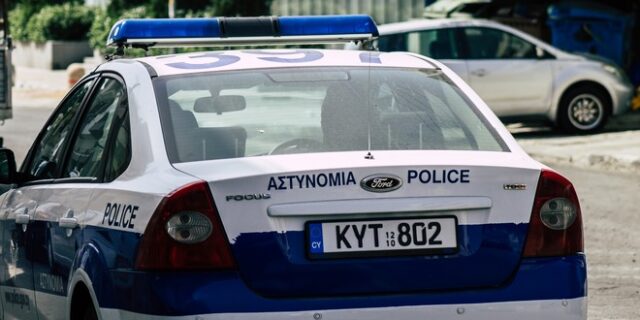 Κύπρος: Εντοπίστηκε χειροβομβίδα και εκρηκτική ύλη σε κάδο απορριμματοφόρου