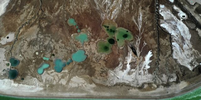 Η “εκδίκηση της φύσης” φέρνει την εξαφάνιση της Νεκράς Θάλασσας