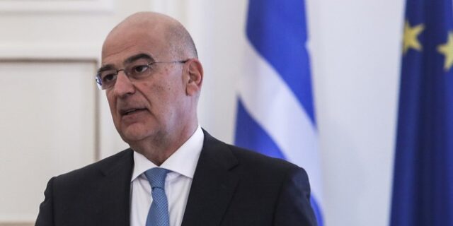 Δένδιας για Ημέρα Ενόπλων Δυνάμεων: Η Ελλάδα υπερασπίζεται τα εθνικά της συμφέροντα