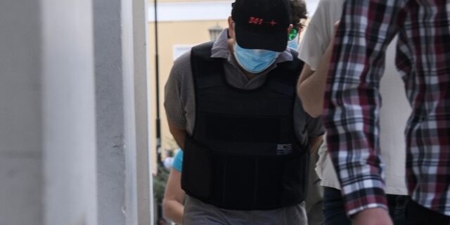 Ψευτογιατρός: Νέα κατάθεση κόρης καρκινοπαθούς –  “Έβλεπα τον πατέρα μου να λιώνει”