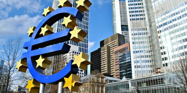 Τράπεζες: Γιατί παραμένουν κλειστές οι στρόφιγγες των δανείων για τις επιχειρήσεις