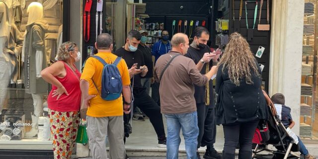 Άνοιξε με νέα μέτρα το λιανεμπόριο