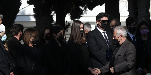 Φώφη Γεννηματά: Συγκίνηση και οδύνη στο 40ήμερο μνημόσυνο