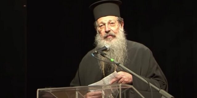 Μητροπολίτης Μυτιλήνης: Τελεσίγραφο σε ιερείς για εμβολιασμό ή αργία