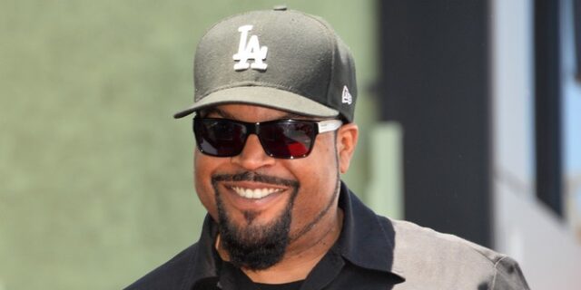 Ice Cube: Αποκλείστηκε από ταινία επειδή αρνήθηκε να εμβολιαστεί