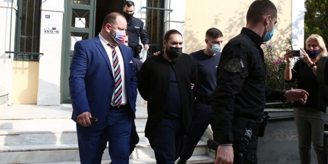 Επίθεση ιερέα με βιτριόλι: Τι είπε στην συμπληρωματική απολογία του ο 45χρονος