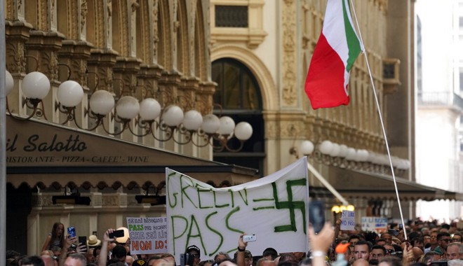 Ιταλία: Συλλήψεις αντιεμβολιαστών που καλούν σε βία