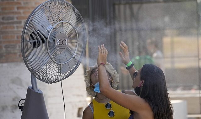 Φριχτές προβλέψεις: 1 δισ. άνθρωποι θα υποφέρουν από θερμικό στρες