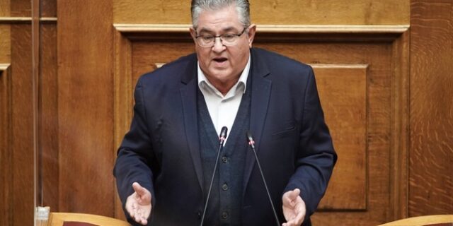 ΚΚΕ: Η κυβέρνηση θεσπίζει την “ατομική ευθύνη” με ποινή χωρίς κανένα μέτρο προστασίας