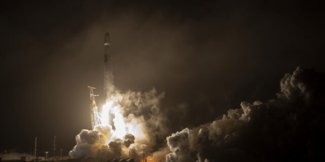 NASA-Dart: Εκτοξεύτηκε η πρώτη αποστολή εκτροπής αστεροειδούς