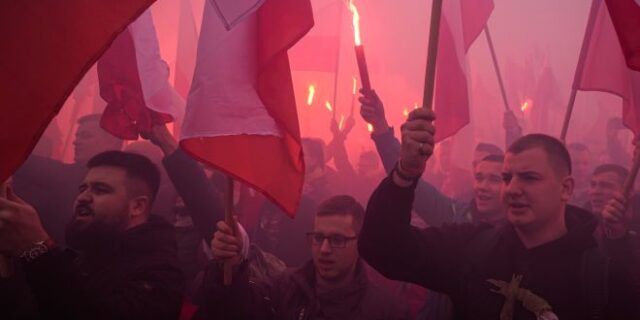 Πολωνία: Χιλιάδες υποστηρικτές της ακροδεξιάς στην πορεία για την Ημέρα της Ανεξαρτησίας