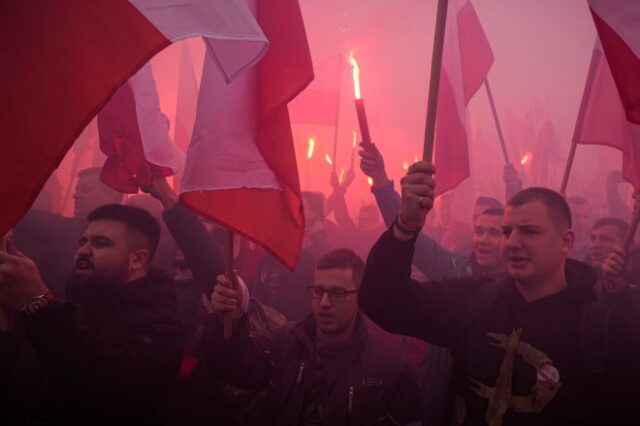 Πολωνία: Χιλιάδες υποστηρικτές της ακροδεξιάς στην πορεία για την Ημέρα της Ανεξαρτησίας