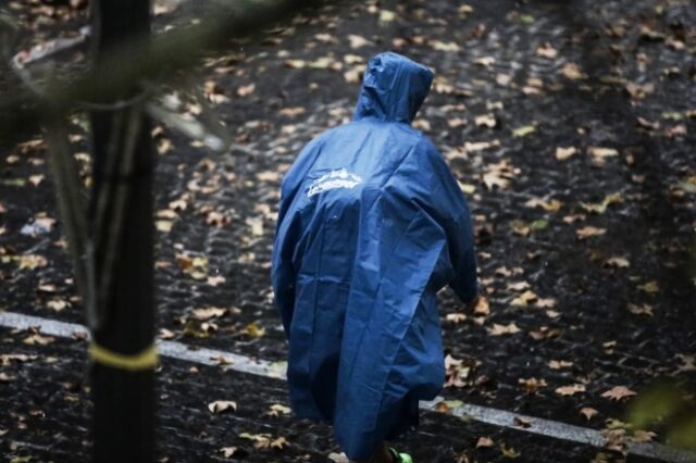 Καιρός: Σποραδικές καταιγίδες – Ενίχυση των ανέμων και πτώση θερμοκρασίας
