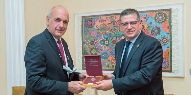 Συμφωνία ΣΕΒ – ΟΠΑ: 3+5 πυλώνες εκπαίδευσης, έρευνας και διασύνδεσης με την αγορά εργασίας