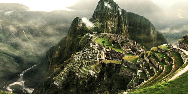 Οι 10 κορυφαίες πεζοπορικές διαδρομές στον κόσμο