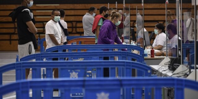 Μετάλλαξη Όμικρον: Εντοπίστηκε το πρώτο κρούσμα στην Ισπανία