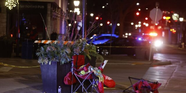 ΗΠΑ: Πέντε νεκροί και δεκάδες τραυματίες από αυτοκίνητο που έπεσε σε παρέλαση