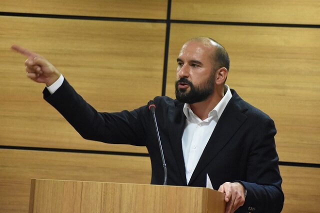 Τζανακόπουλος: “Η κυβέρνηση έχει αφήσει την κοινωνία στην τύχη της”