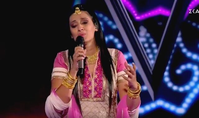 The Voice: Παίκτρια από την Ινδία τραγούδησε το “Δεν με πόνεσε κανείς” και γοήτευσε τους κριτές