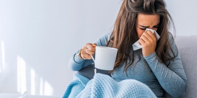 Δεν χρειάζεται να περιμένεις τον χειμώνα για να προλάβεις το κοινό κρυολόγημα