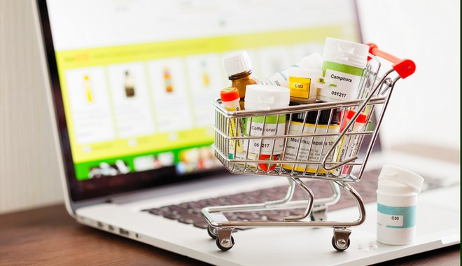 Γιατί τα online φαρμακεία κερδίζουν μερίδιο της αγοράς