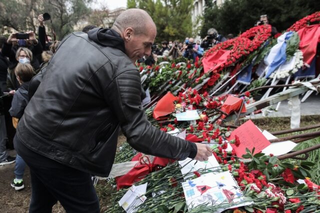 Βαρουφάκης: Οι εξεγερμένοι φοιτητές το 1973 έσωσαν την τιμή του ελληνικού λαού