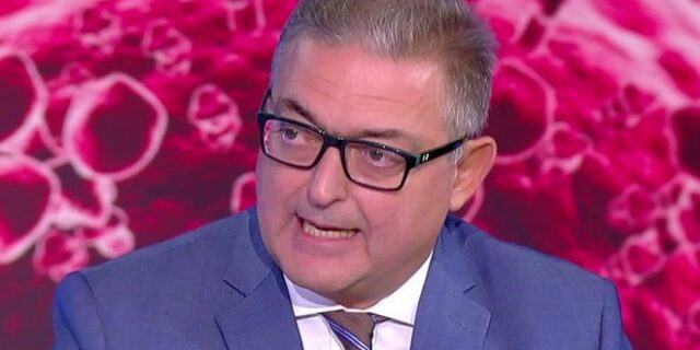 Βασιλακόπουλος: “Ο ρυθμός νέων εμβολιασμών δεν είναι εντυπωσιακός”