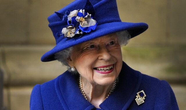 Βρετανία: Η Βασίλισσα Ελισάβετ διαγνώστηκε θετική στον κορονοϊό
