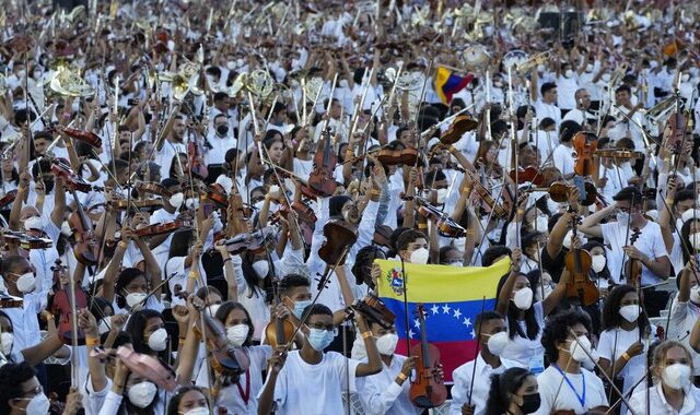 Βενεζουέλα: Ρεκόρ Γκίνες για την μεγαλύτερη ορχήστρα στον κόσμο