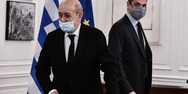 Συνάντηση του Κυριάκου Μητσοτάκη με τον Γάλλο Υπουργό Εξωτερικών