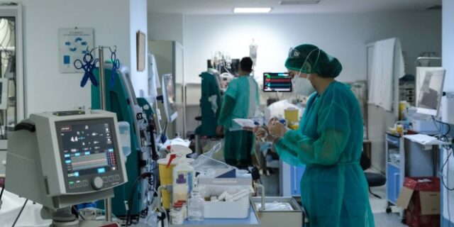 Κορονοϊός: 4.345 νέα κρούσματα σήμερα στην Ελλάδα – 63 νεκροί και 684 διασωληνωμένοι