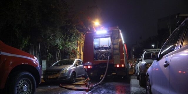 Παγκράτι: Έκοψε τις φλέβες του και έβαλε φωτιά στο διαμέρισμά του